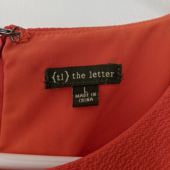 {tl} The Letter Capsleeve Midi Dress with Cutouts - Picture 2 of 5